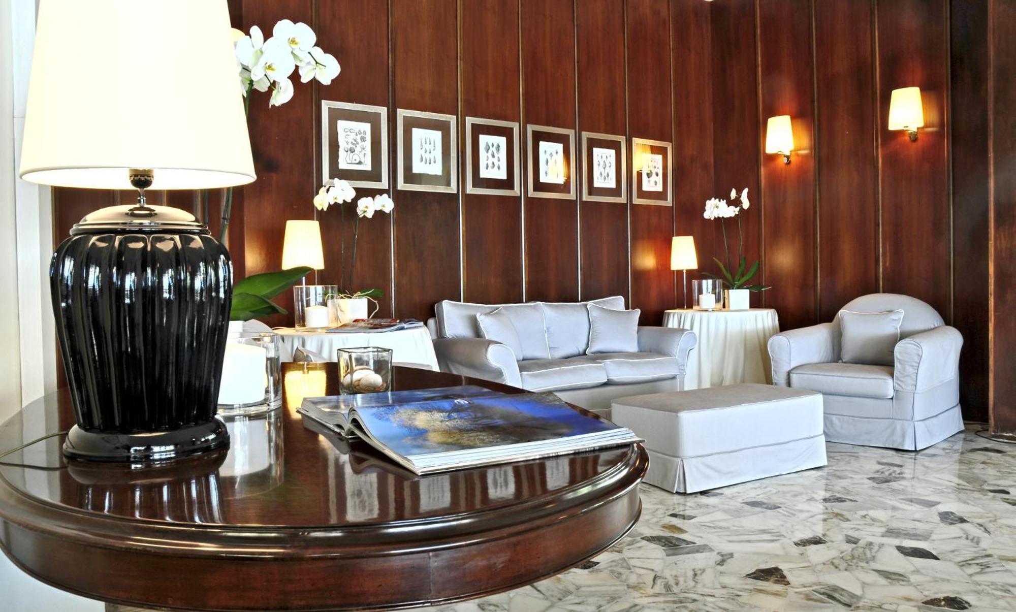 Hotel Plaza Esplanade Лидо-ди-Езоло Экстерьер фото